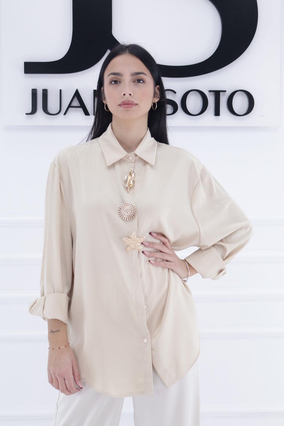 Camisa botones dorados joyas de mar CK8196